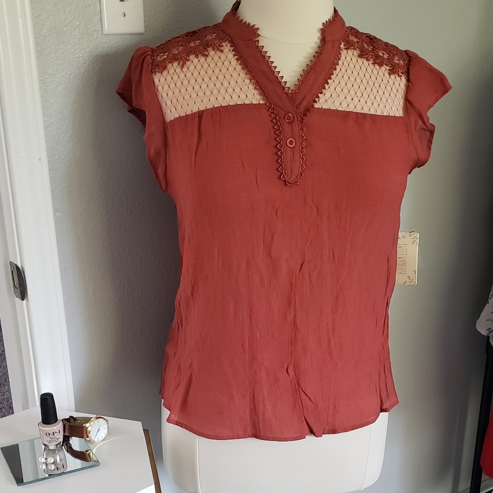 Lace Detailed Blouse
